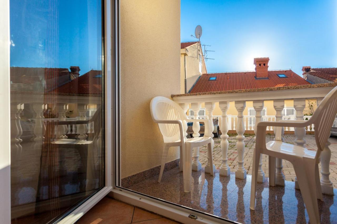 Guesthouse Villa Adria Malinska Extérieur photo