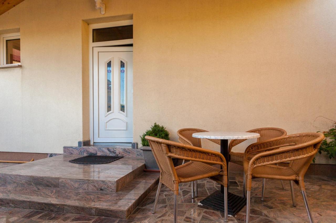 Guesthouse Villa Adria Malinska Extérieur photo